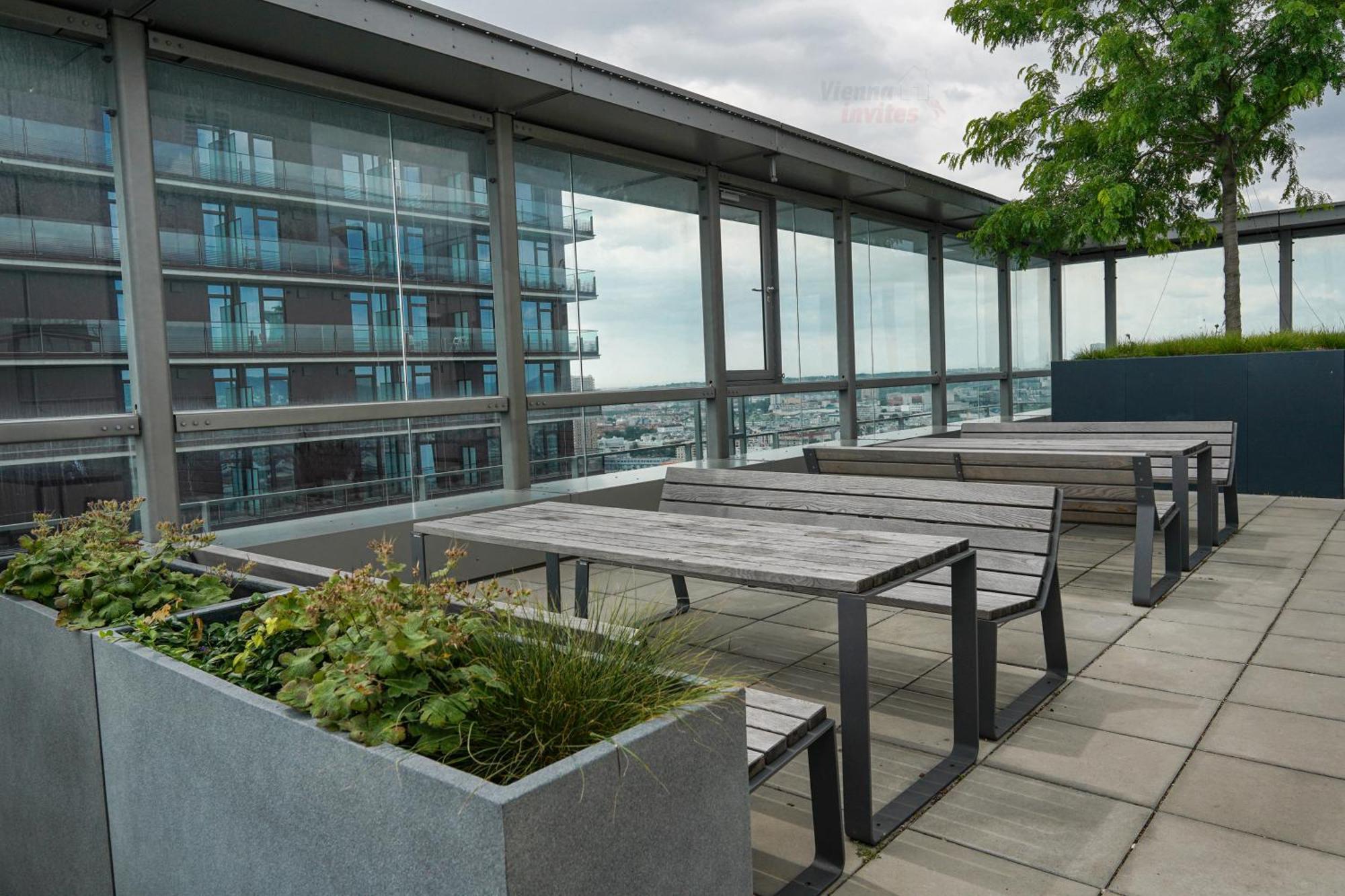Triiiple 7Heaven - Amazing View On Top Floor With Rooftop Pool Viena Exterior foto