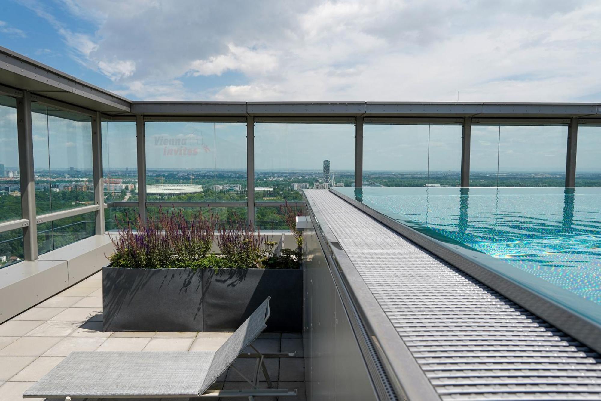 Triiiple 7Heaven - Amazing View On Top Floor With Rooftop Pool Viena Exterior foto